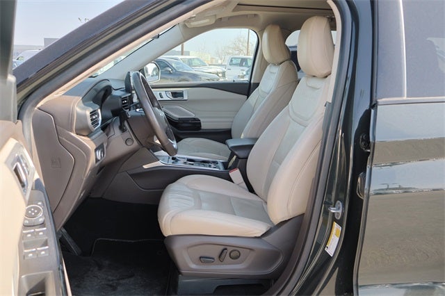 2022 Ford Explorer Platinum