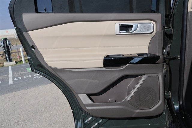 2022 Ford Explorer Platinum