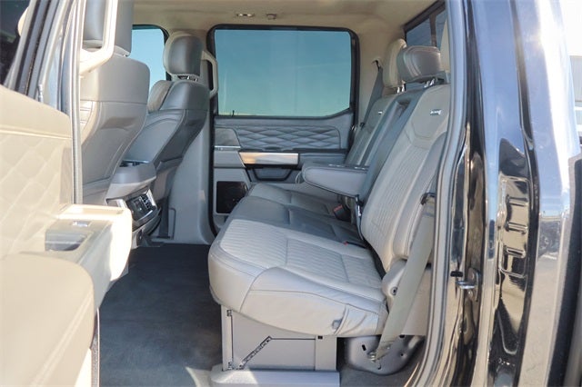 2025 Ford Super Duty F-350 Platinum DRW