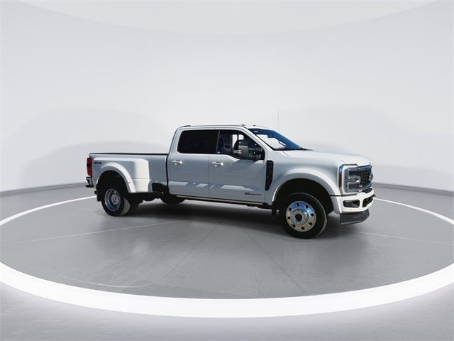 2025 Ford Super Duty F-450 Platinum DRW