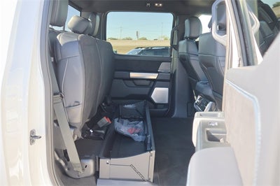 2025 Ford Super Duty F-450 Platinum DRW