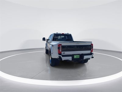 2025 Ford Super Duty F-450 Platinum DRW