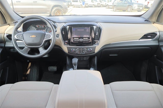 2022 Chevrolet Traverse LS