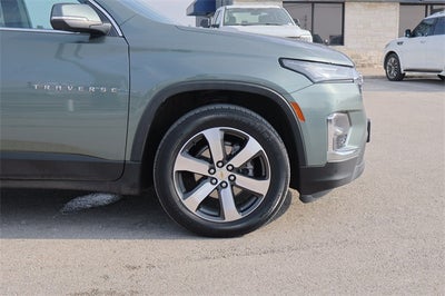 2022 Chevrolet Traverse LT Leather