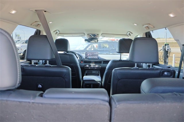 2023 Honda Pilot EX-L 8 Passenger