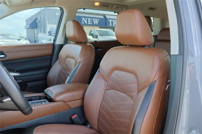 2022 Nissan Pathfinder Platinum