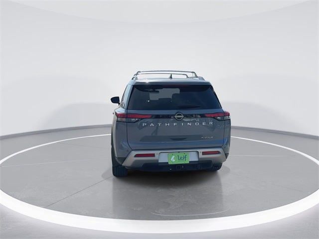 2022 Nissan Pathfinder Platinum