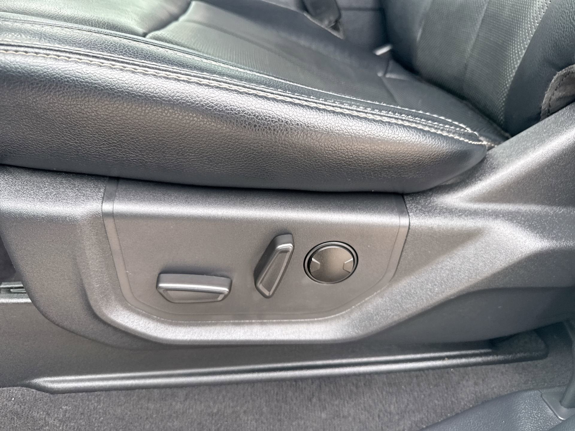 2022 Ford Super Duty F-250 Lariat