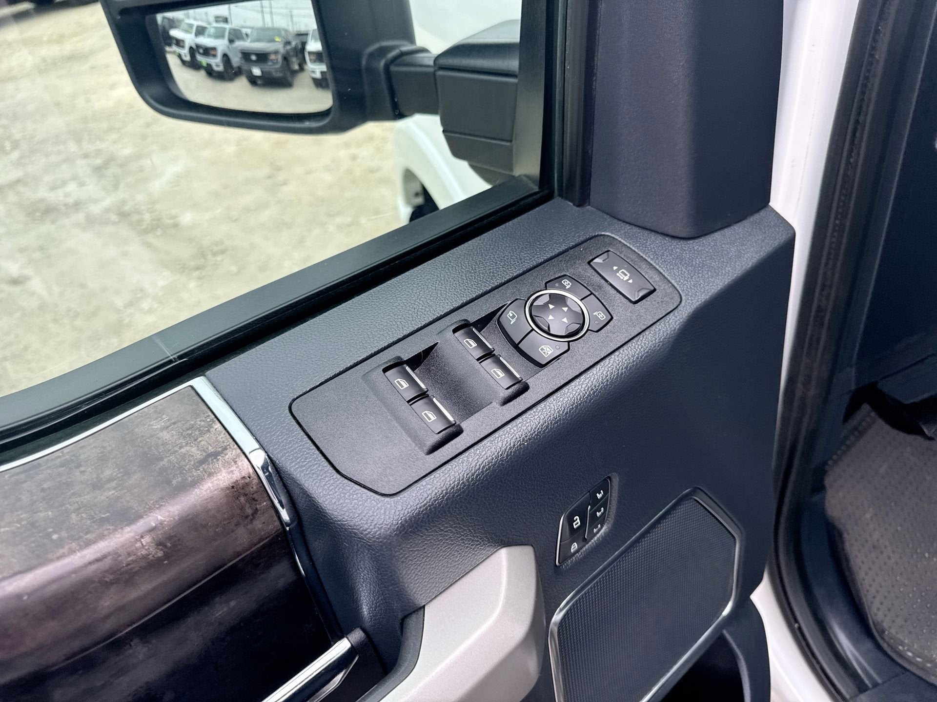 2022 Ford Super Duty F-250 Lariat