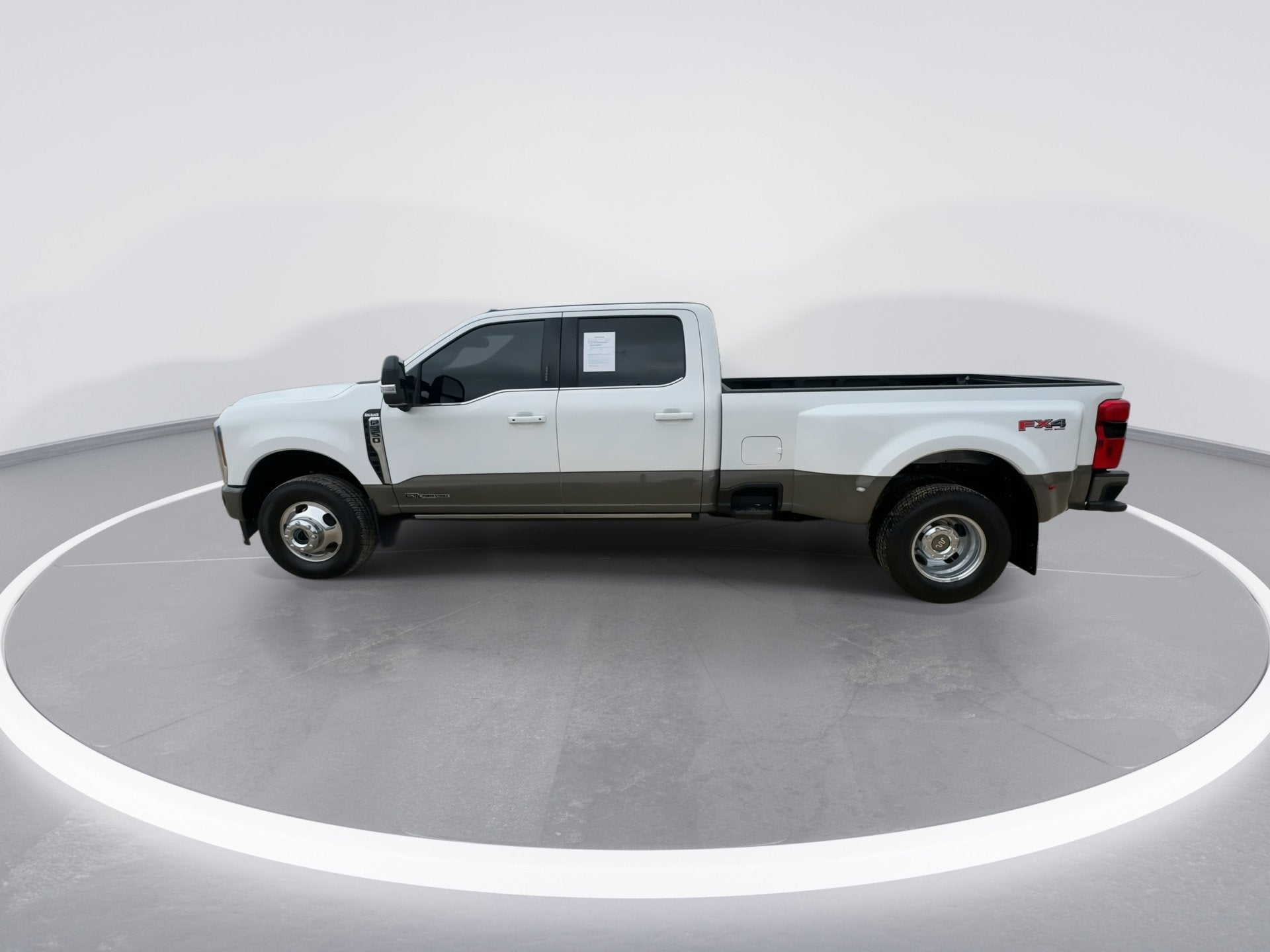 2026 Ford Super Duty F-350 King Ranch