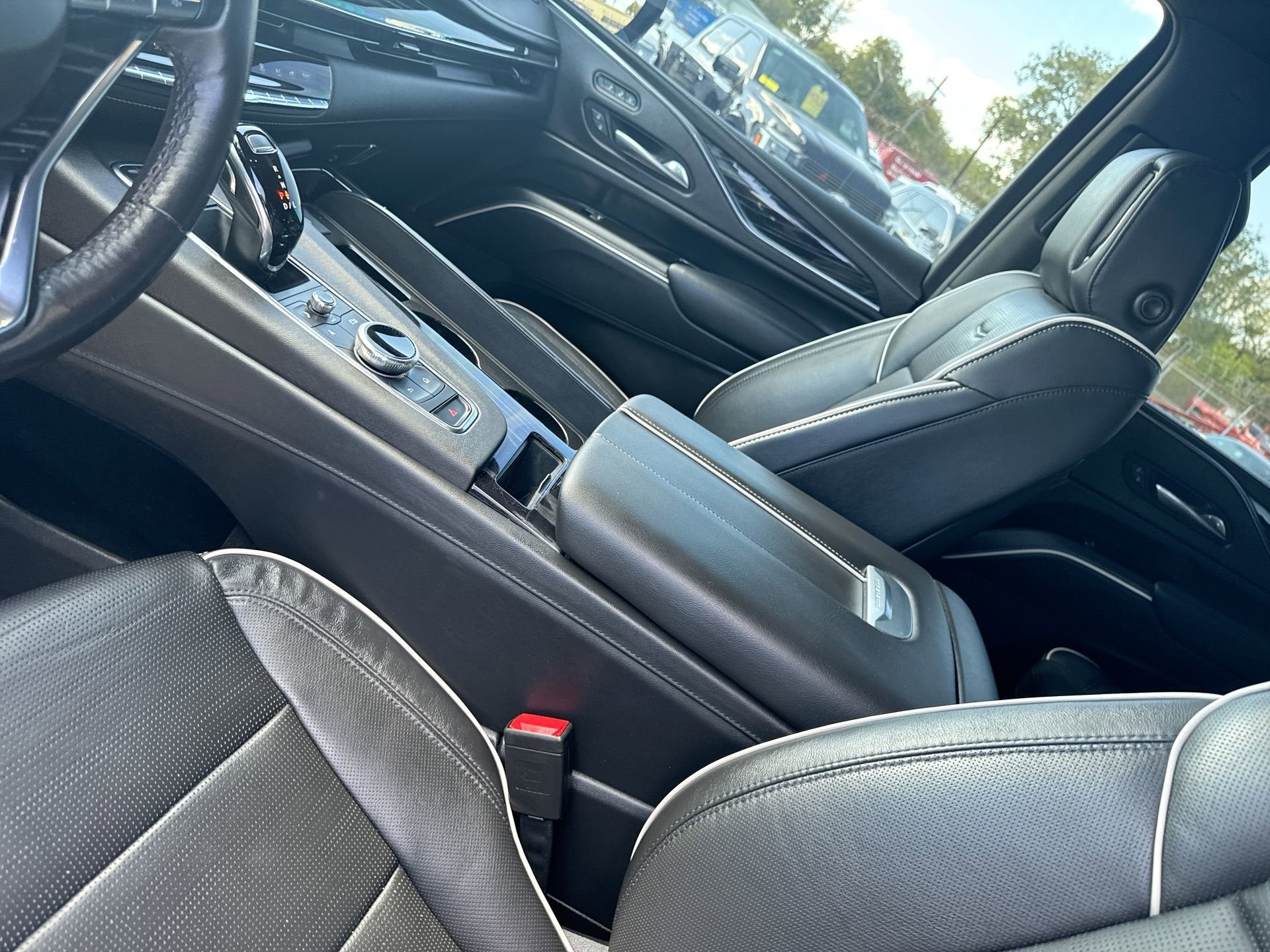 2023 Cadillac Escalade Sport