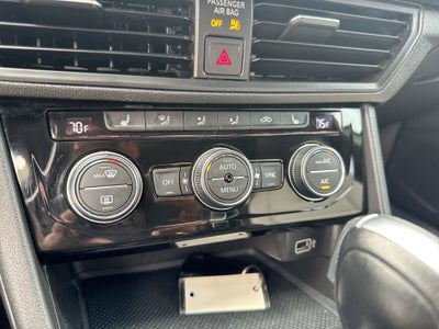 2019 Volkswagen Jetta R-Line