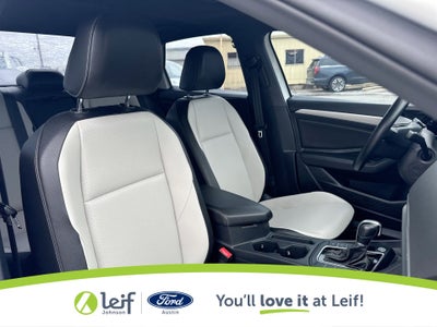 2019 Volkswagen Jetta R-Line