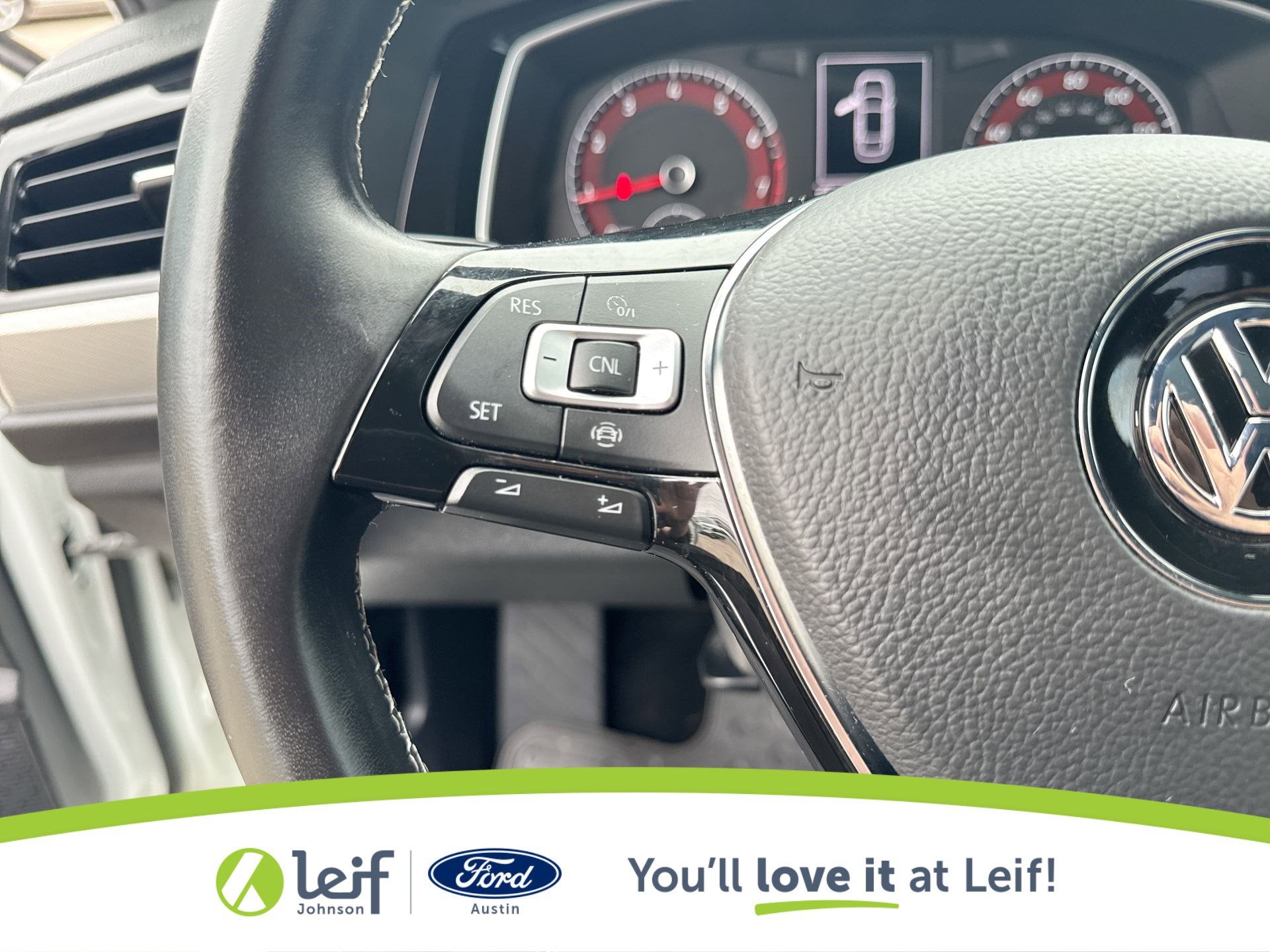 2019 Volkswagen Jetta R-Line