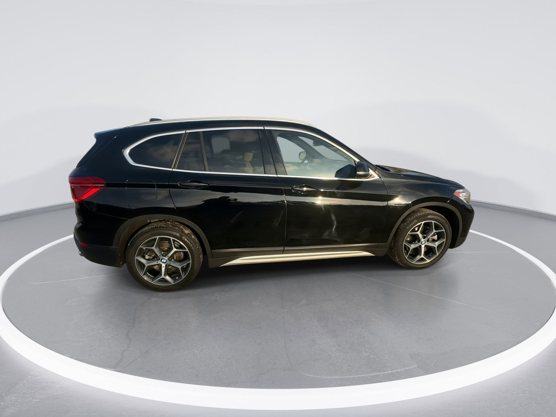 2019 BMW X1 sDrive28i