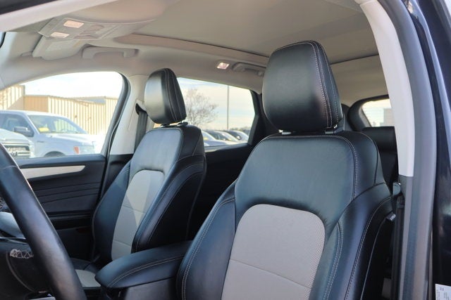 2021 Ford Escape Titanium