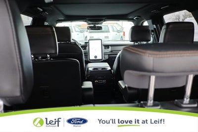 2023 Ford Expedition Platinum
