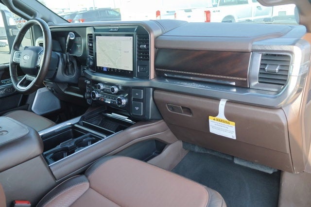 2025 Ford Super Duty F-450 King Ranch DRW