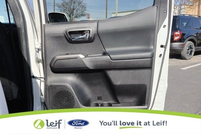 2023 Toyota Tacoma 4WD TRD Off-Road V6