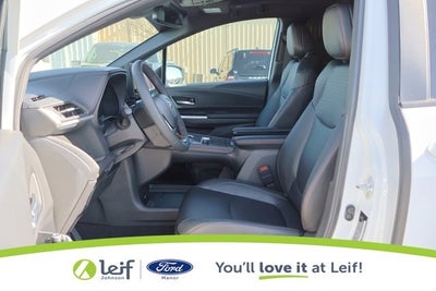 2025 Toyota Sienna XSE 7 Passenger