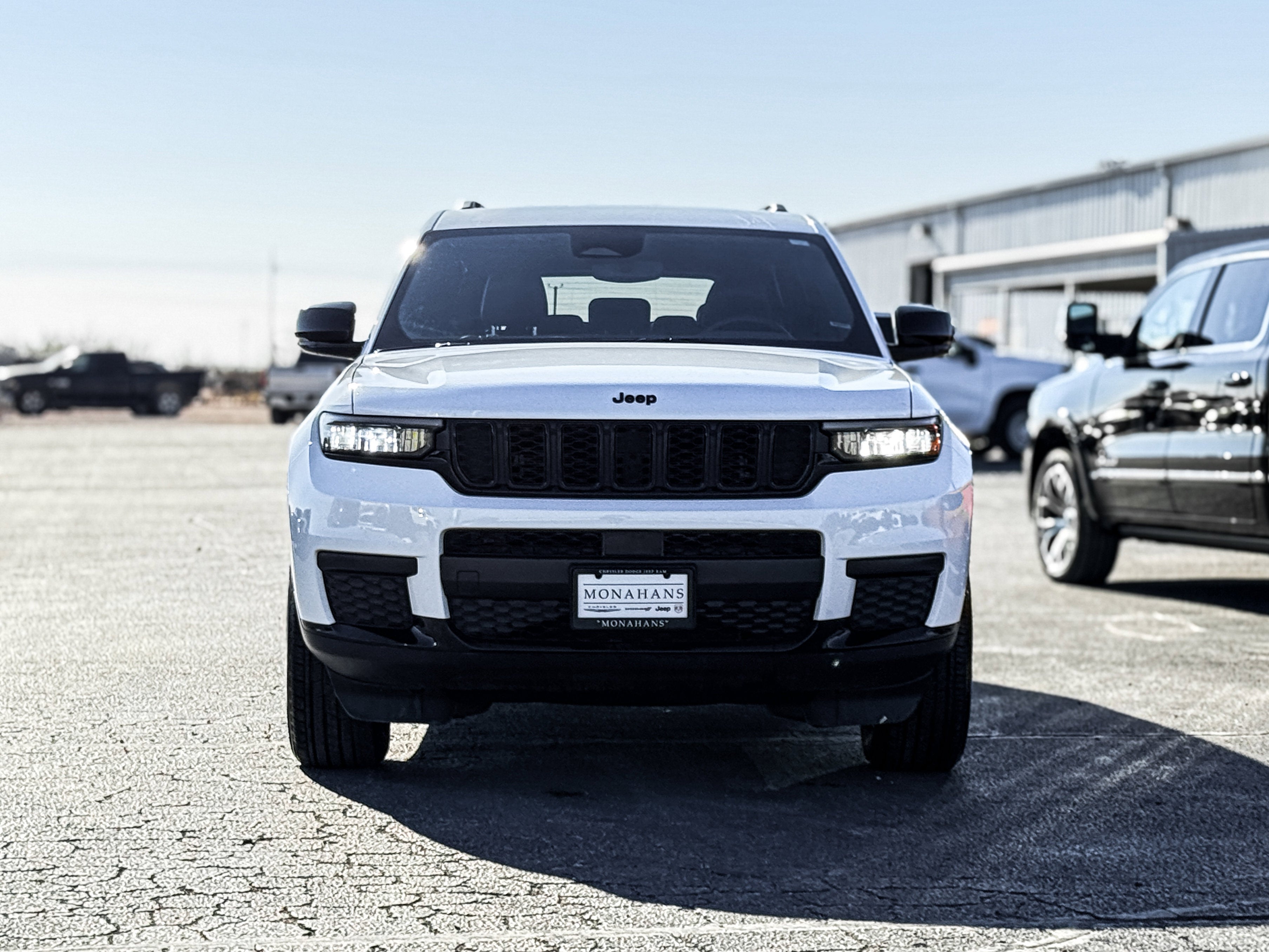 2024 Jeep Grand Cherokee L Altitude 4x4