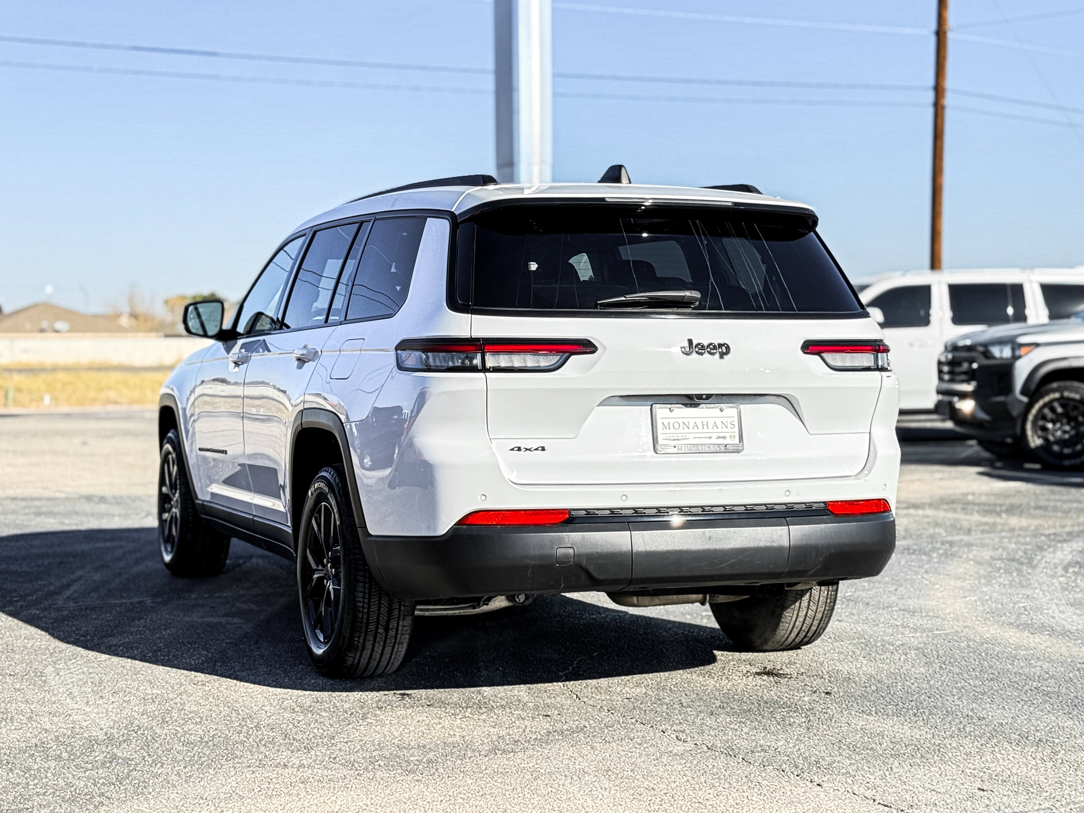 2024 Jeep Grand Cherokee L Altitude 4x4