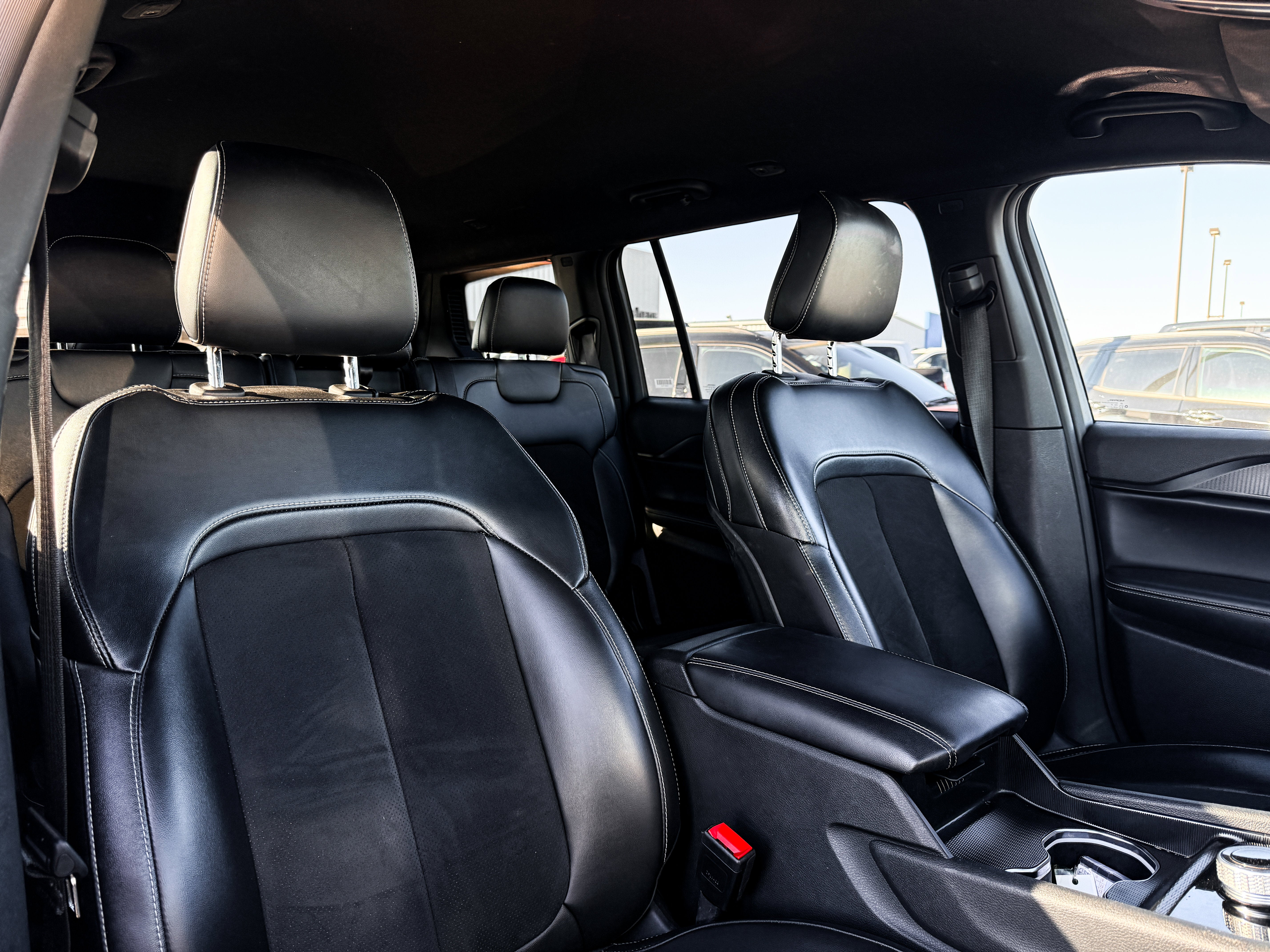 2024 Jeep Grand Cherokee L Altitude 4x4