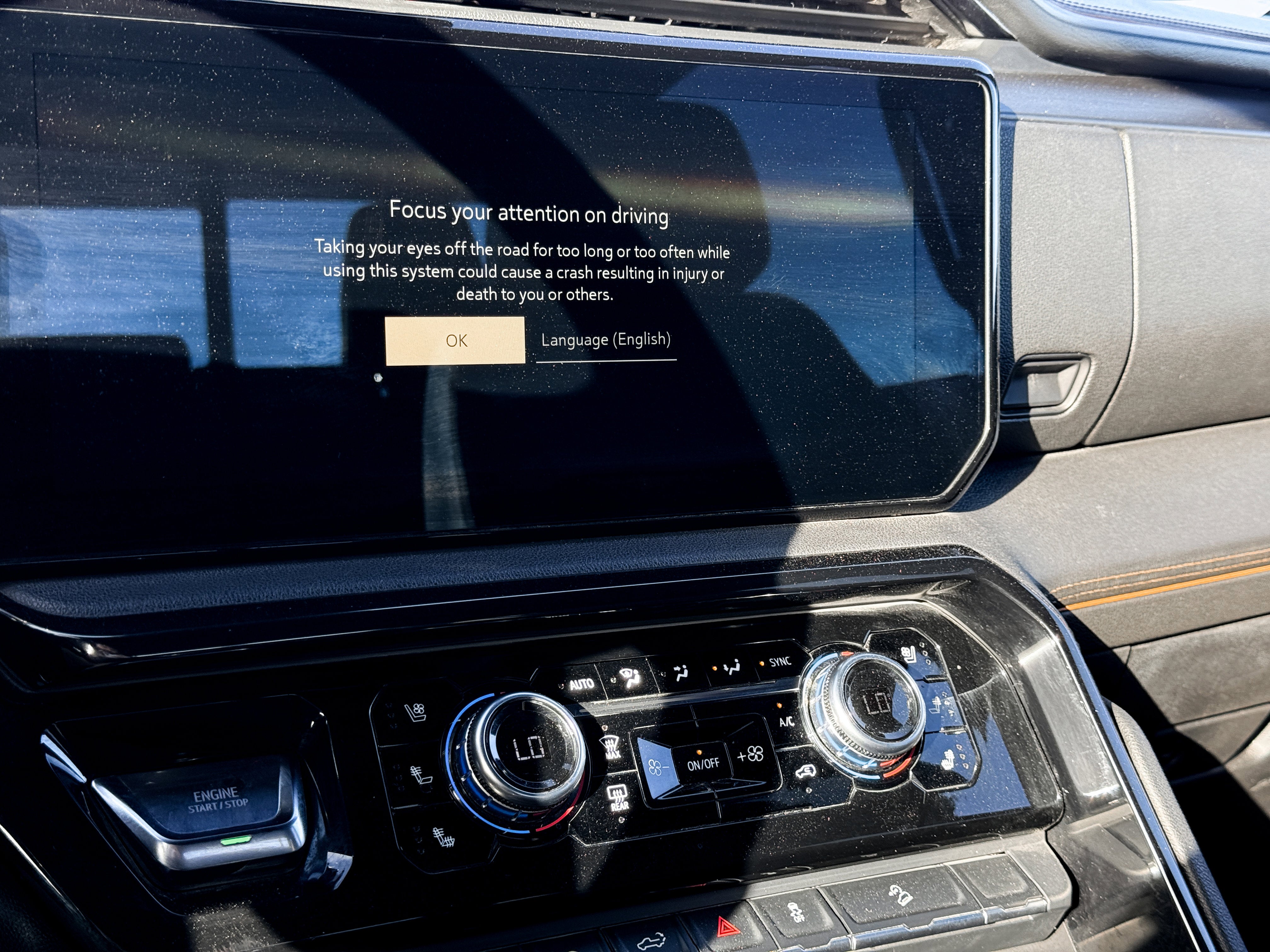 2022 GMC Sierra 1500 4WD Crew Cab Short Box AT4