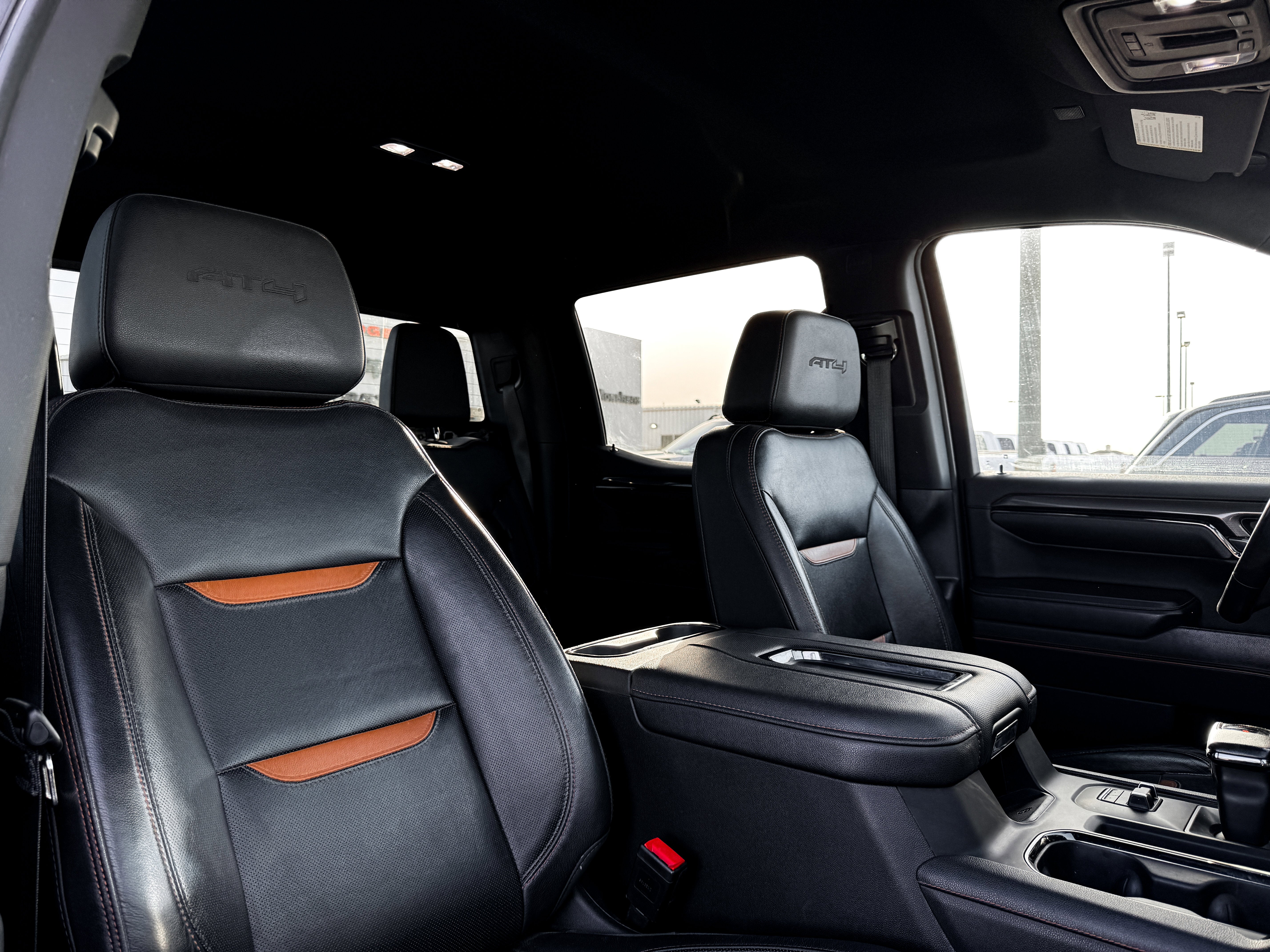 2022 GMC Sierra 1500 4WD Crew Cab Short Box AT4