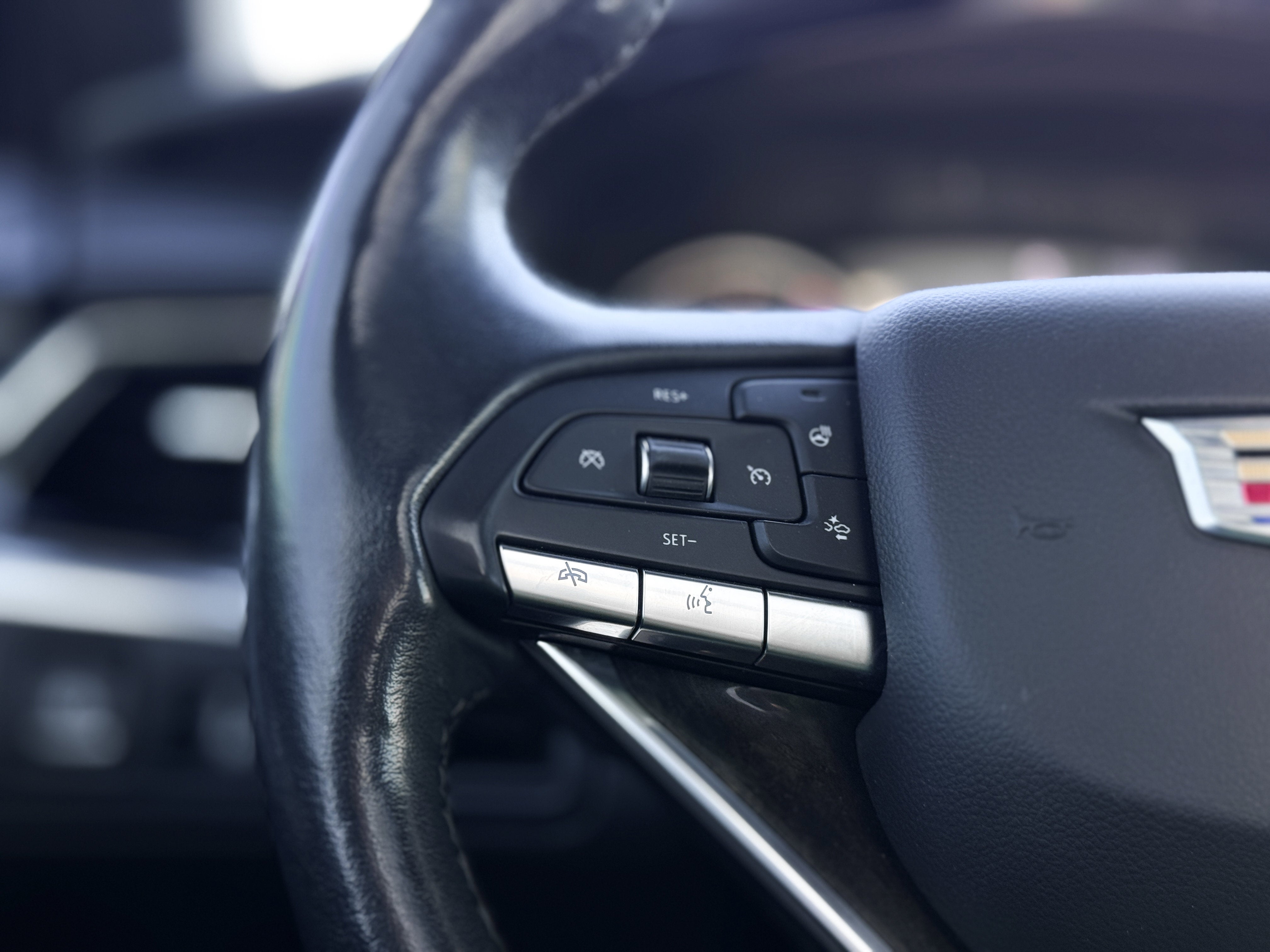 2021 Cadillac XT6 FWD Premium Luxury